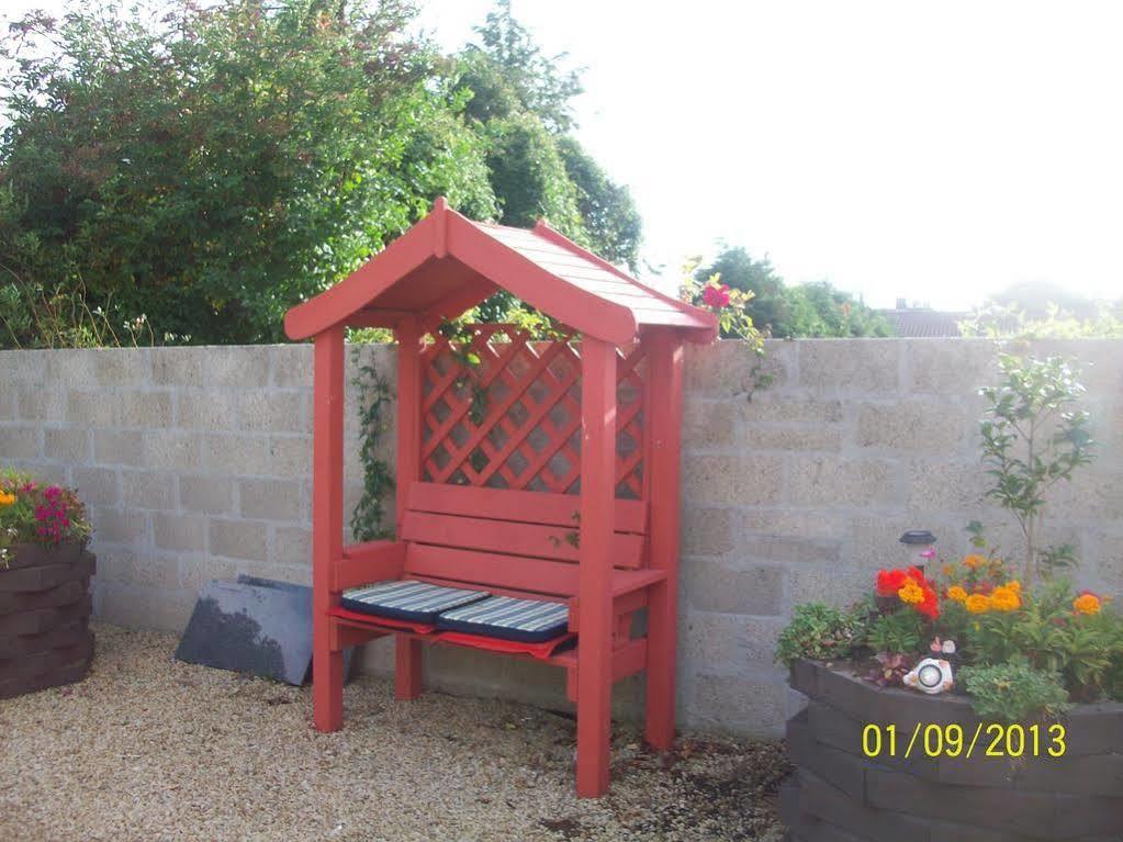 Krakow B&B Dundalk Exterior photo